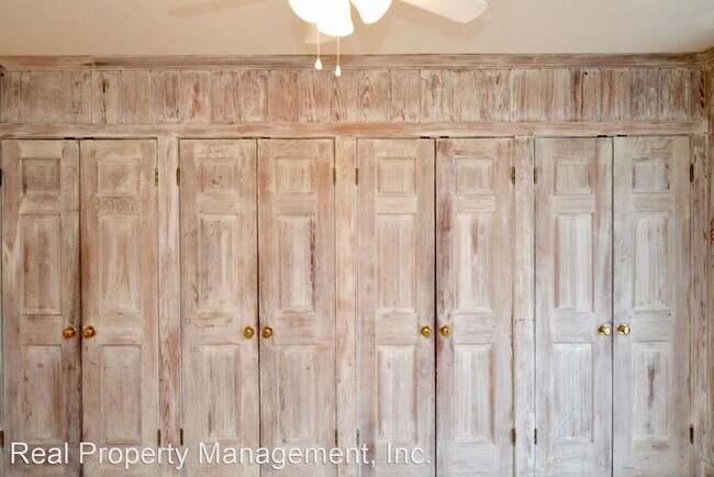 Foto del edificio - 3 br, 2 bath House - 2205 Stadium Rd