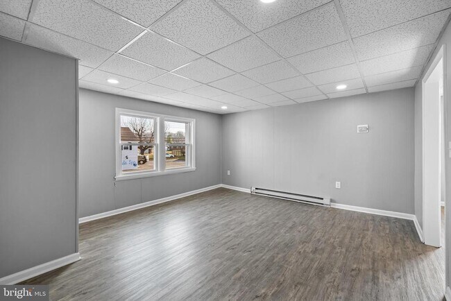 Building Photo - 1480 Seven Valleys Rd