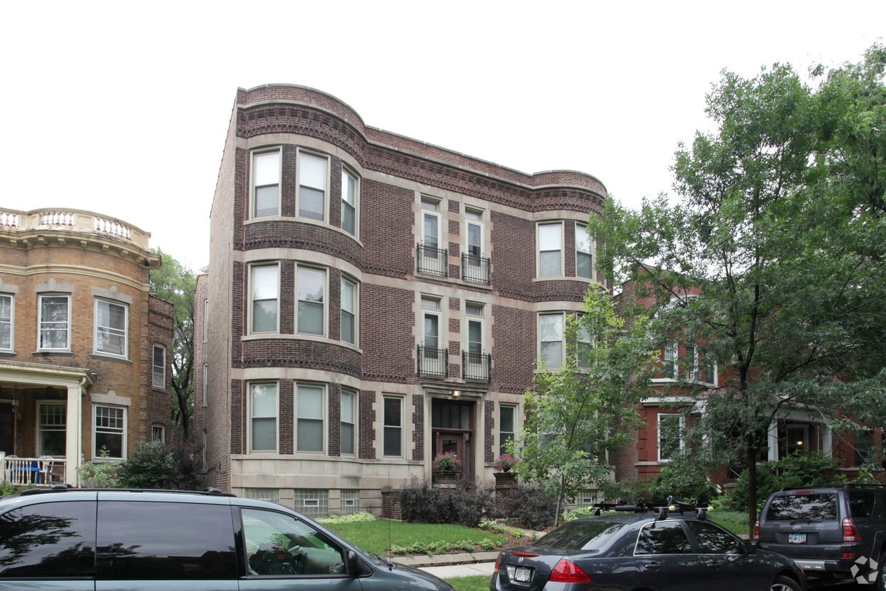 54105412 S University Ave, Chicago, IL 60615 Apartments in Chicago