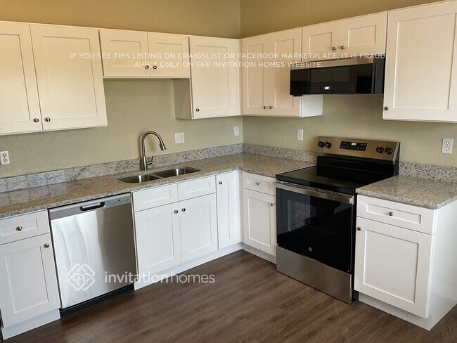 Foto del edificio - 1077 Merrimack Blvd