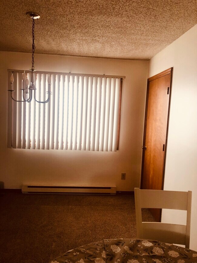 Dining room - 60 Bertha St