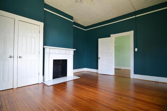 Photo - 470 Rivermont, Unit 1 Apartment