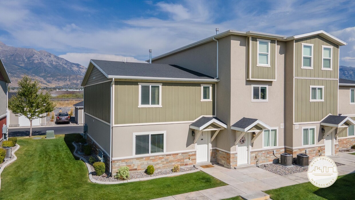 Primary Photo - Beautiful 2-Story Townhomes in Tucker Row ...