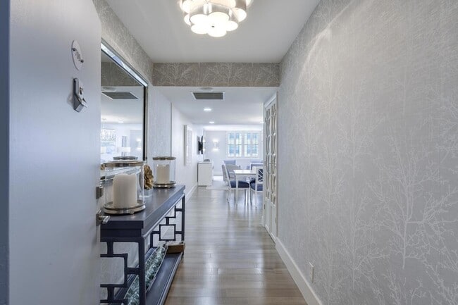 Photo - 1701 S Flagler Dr Apartment