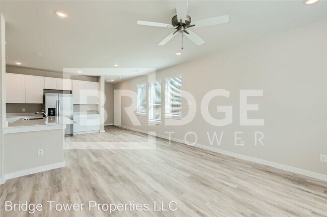 Building Photo - 4 br, 2.5 bath House - 1220 Creekbank Drive