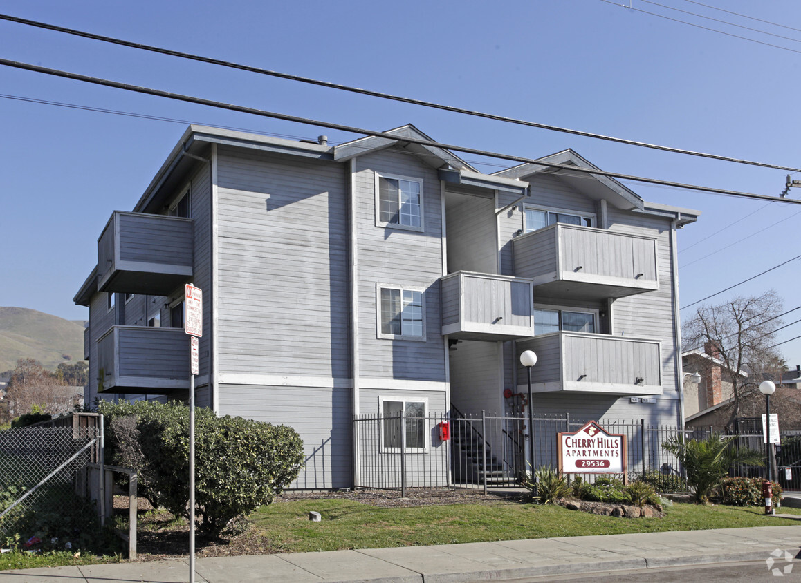 Building Photo - Cherry Hills Apartments