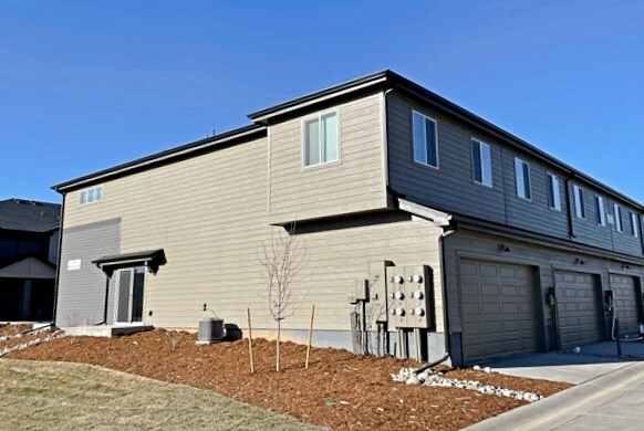 Foto del edificio - 2794 Barnstormer St