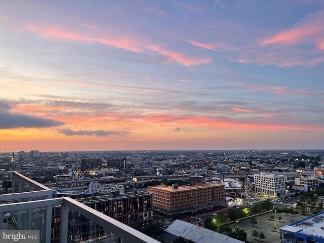 Foto del edificio - 901 N Penn St