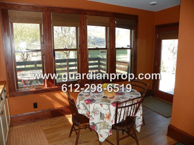 Building Photo - House on Corner Lot Available October 1st, Updated Kitchen/Bath, Fenced Yard, Back Deck, 2 Car Ga...