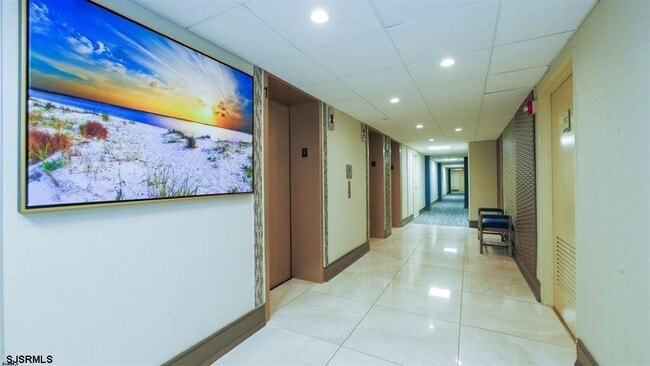 Building Photo - 101 S Raleigh Ave