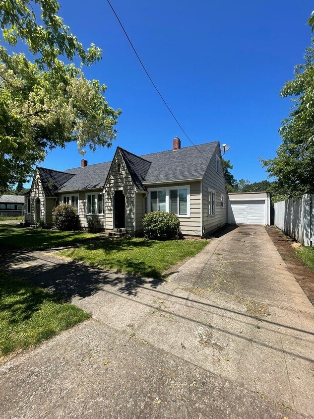 Foto principal - 145-145 W Rose St