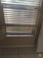 Building Photo - 301 Miami Ln