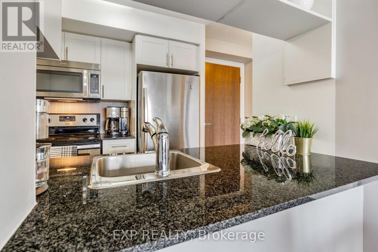 Photo principale - 2 Eva Rd