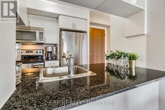 Building Photo - 2 Eva Rd