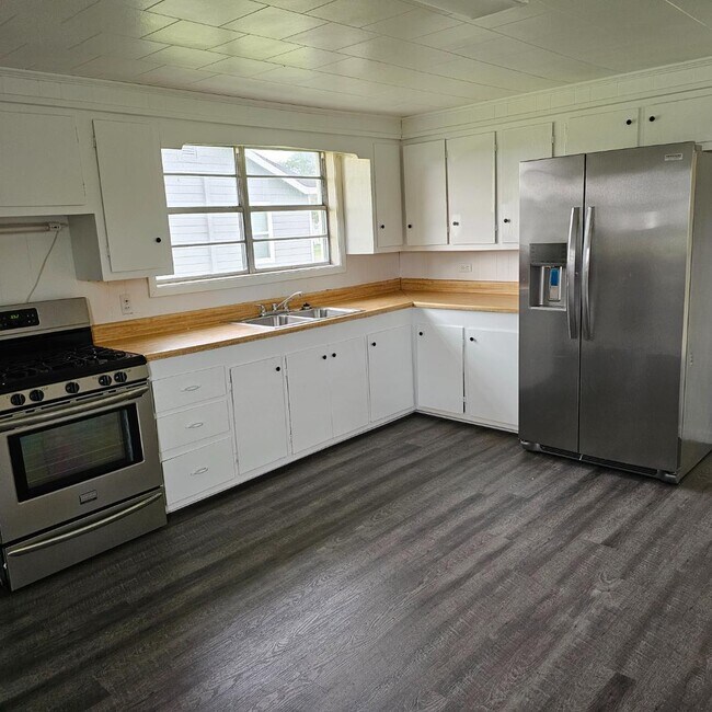 Foto del edificio - 611 Willow St