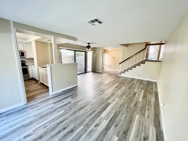 Living Room/Dining Room - 45326 Driftwood Dr