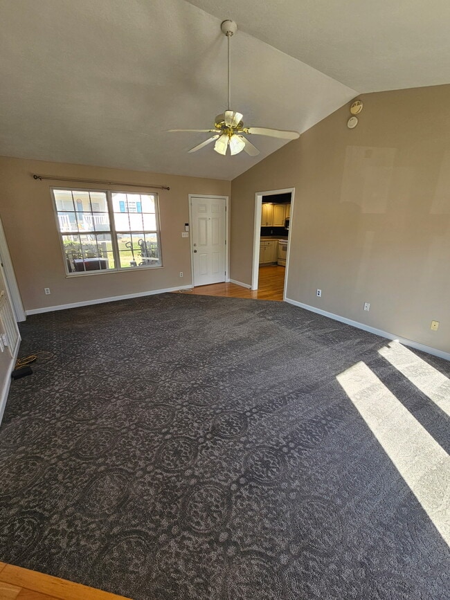 Building Photo - 4426 High School Rd