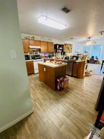 Building Photo - 2216 Southway