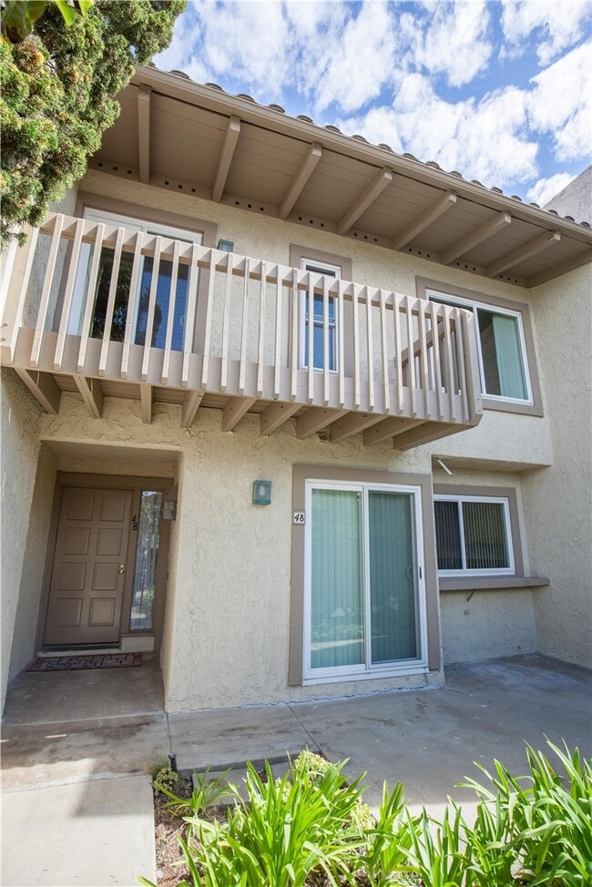 Building Photo - 48 Hilltop Cir