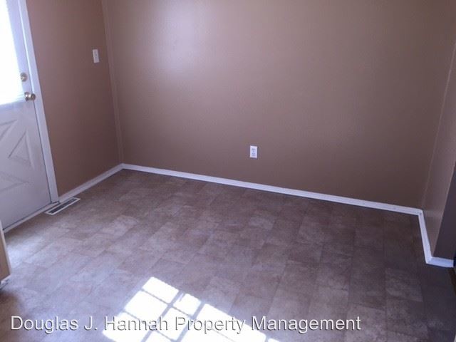 Foto del edificio - 3 br, 1 bath House - 18903 E 18th St North
