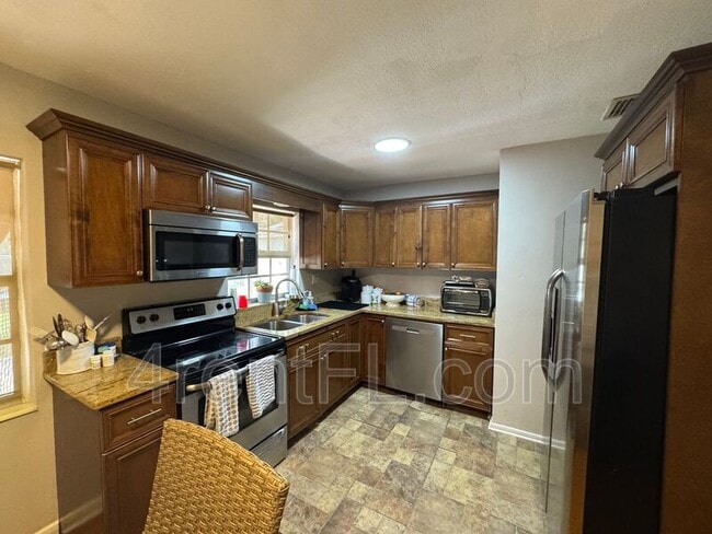 Foto del edificio - 4519 S Cameron Ave