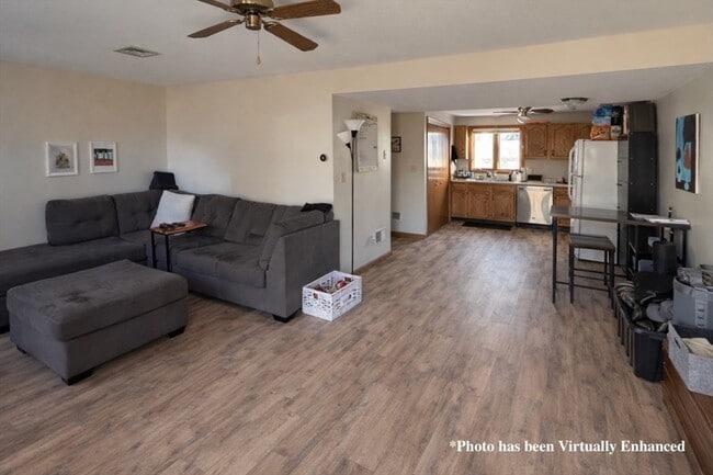 Building Photo - 27 Toledo Ave