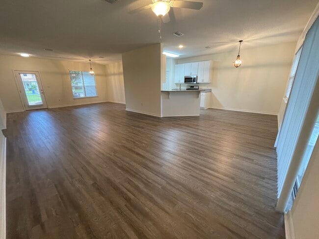 Building Photo - 91 White Heron Dr