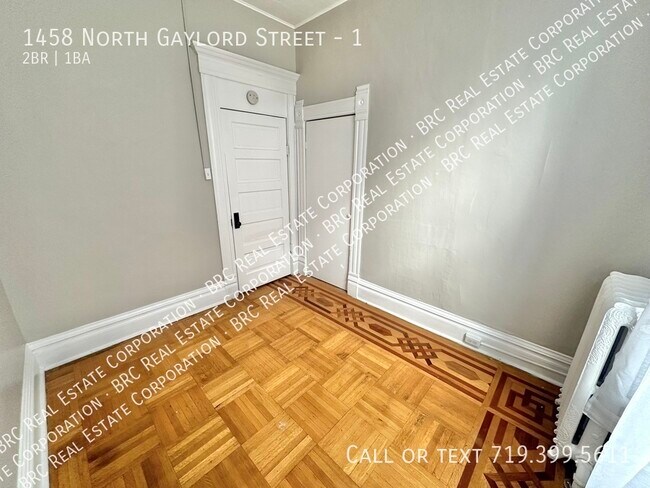 Foto del edificio - 1458 N Gaylord St