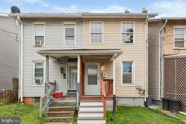 Foto del edificio - 104 Poplar St