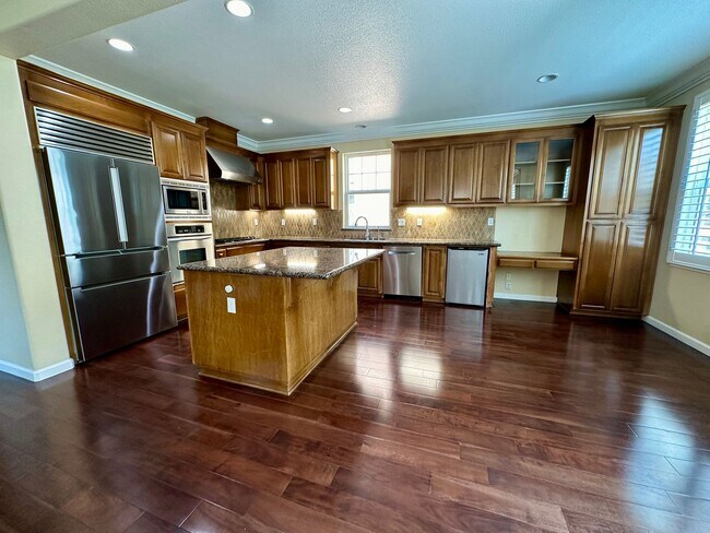 Building Photo - LUXURY RESIDENCE IN RIVERMARK DETACHED SINGLE-FAMILY HOME | THE GLEN PLAN II