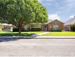 Building Photo - 8201 Prosper Dr