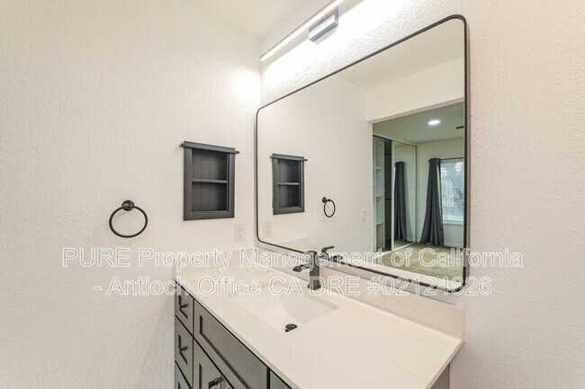 Foto del edificio - 4410 Sugar Maple Ct