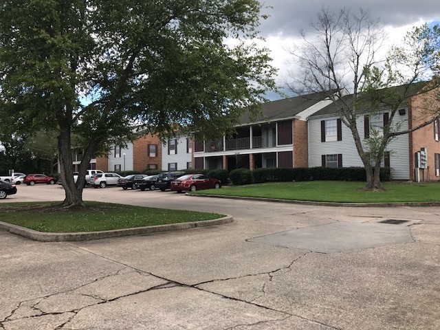 1030 Inabnet Blvd Unit 703, Monroe, LA 71203 - Apartment for Rent in Monroe, LA | Apartments.com