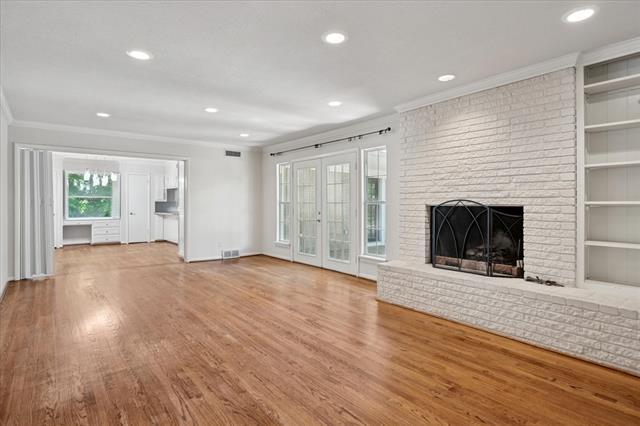 Foto del edificio - 6441 Linden Ln