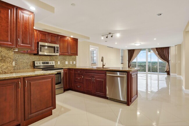 Building Photo - 3499 Oaks Way