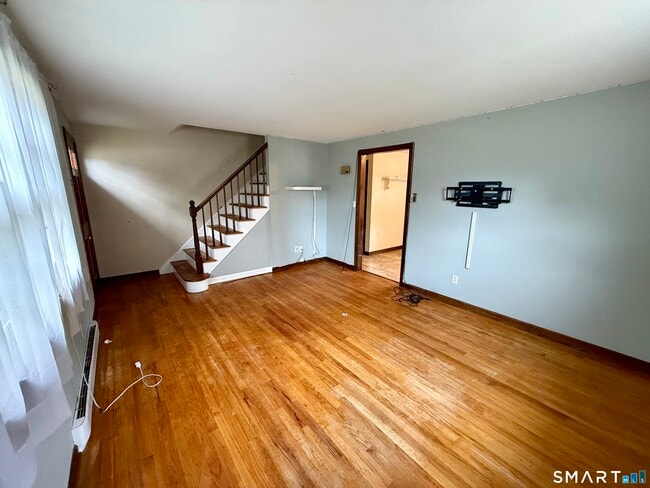 Foto del edificio - 400 Divinity St