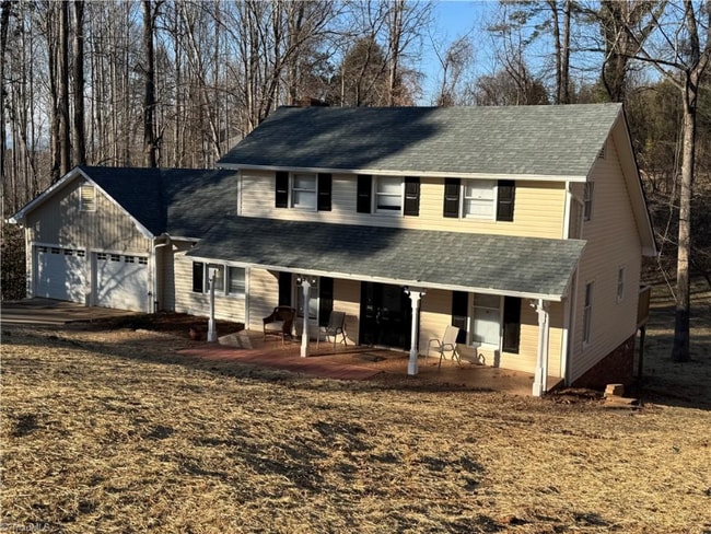 Building Photo - 116 N Quail Cir