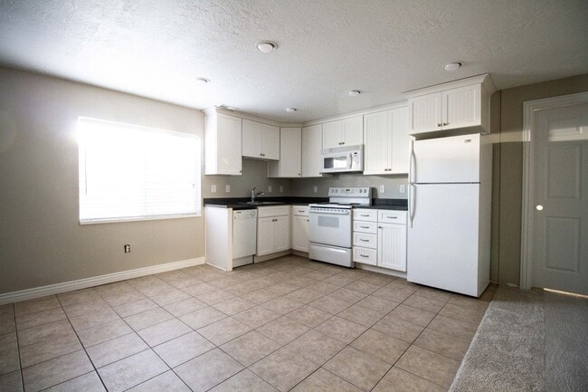 Foto del edificio - 8236 Pin Oak Dr