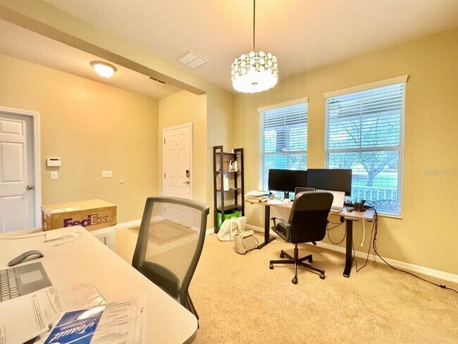 Foto del edificio - 5105 Oakline View Drive