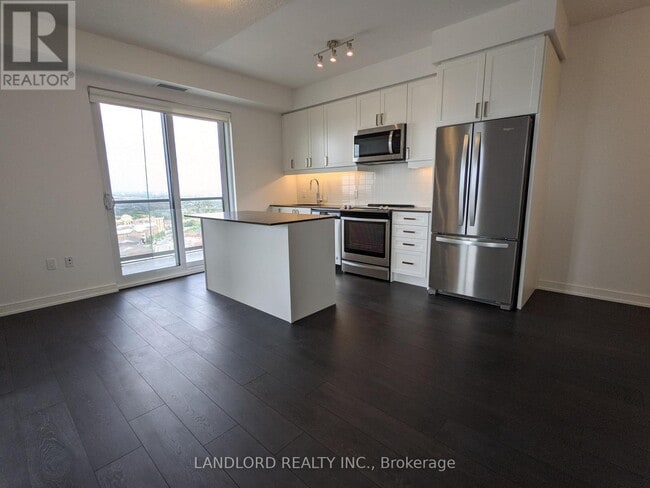 Building Photo - 8 Nahani Way