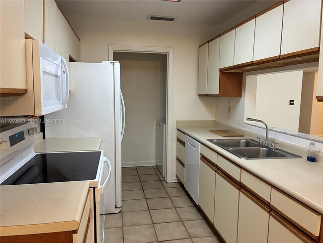 Foto del edificio - 12213 SW 110th Ln