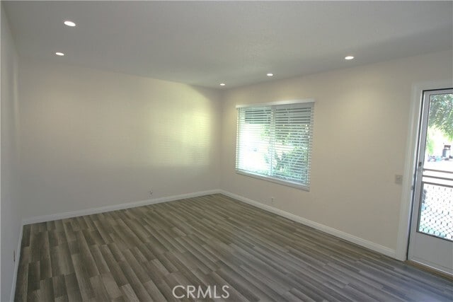 Building Photo - 38 Sparrowhawk