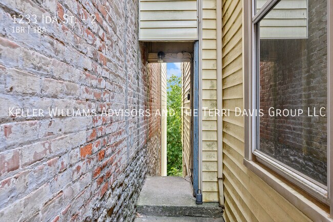 Building Photo - 1233 Ida St. - 2