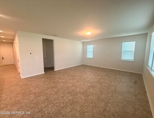 Foto del edificio - 12591 Lake Taylor Ln