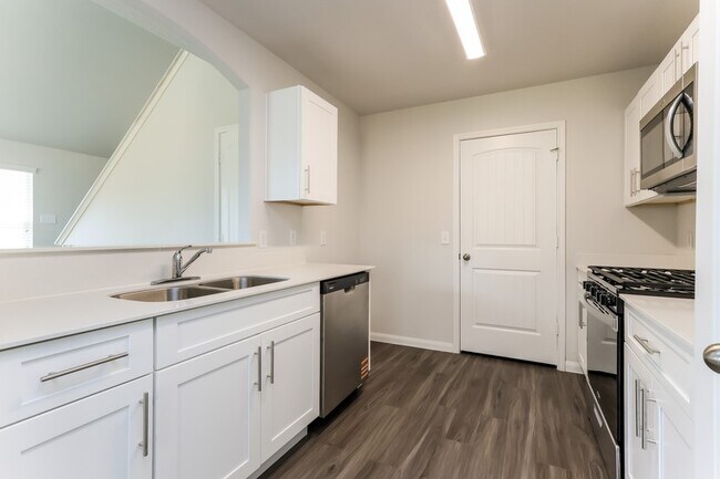 Foto del edificio - 14715 Kendalls Path Ct