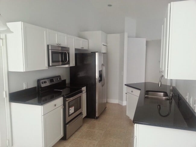 Foto del edificio - 436 Casterton Cir