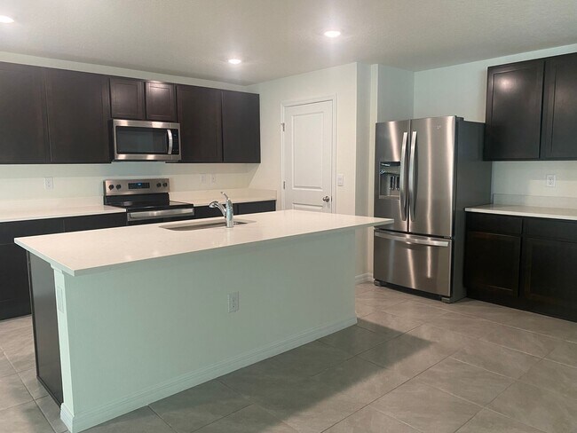 Foto del edificio - New Construction Rental