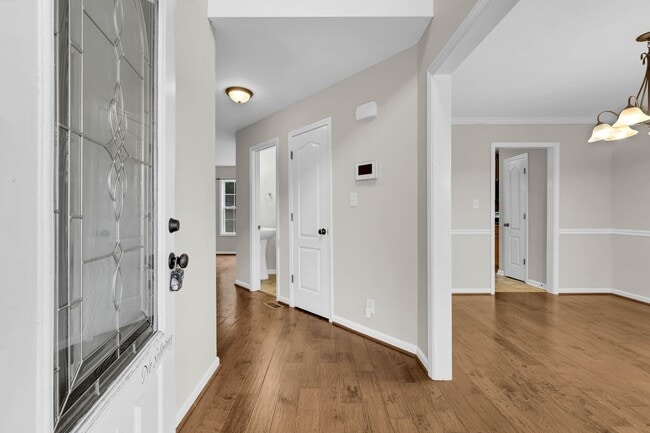 Building Photo - 1109 Ishee Dr