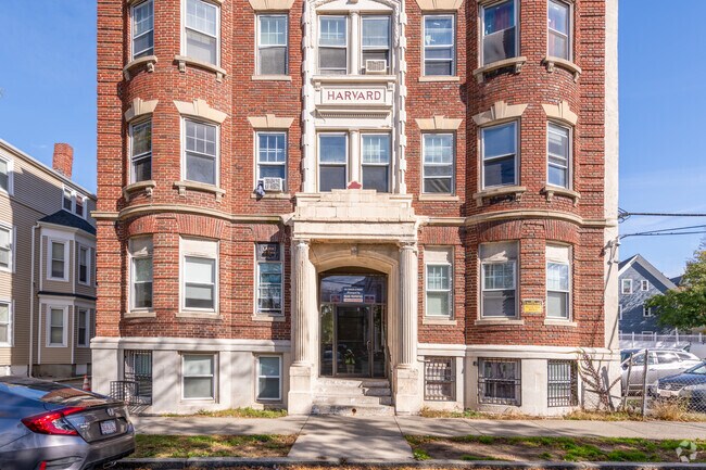 Building Photo - Harvard Yale