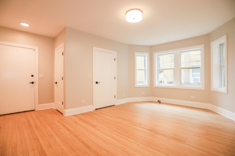 Foto principal - 6430 N Richmond St